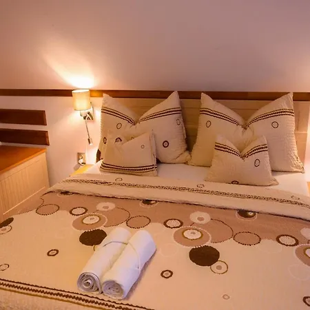Guest house Tulipan Vendeghaz Orvenyes