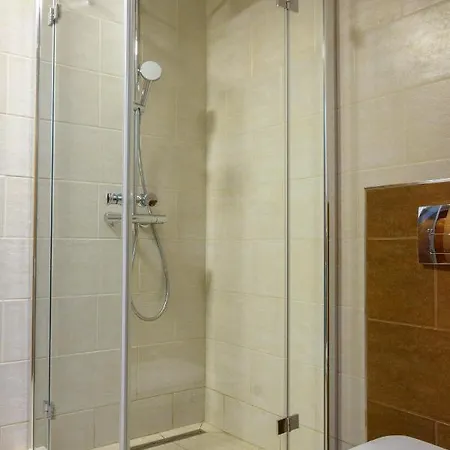 Guest house Tulipan Vendeghaz Orvenyes