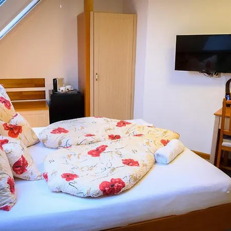 Tulipán 3* Örvényes